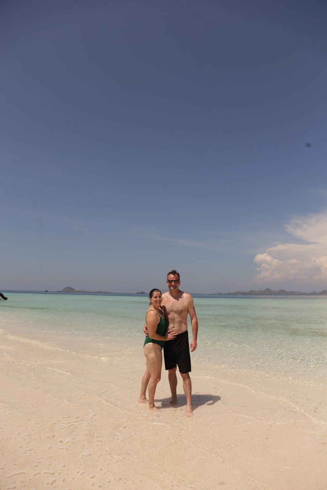Taka Makassar – couple on sandbar, clear shallows (Real photo from a KEXI trip)